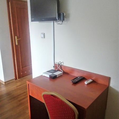 Zacisze Hotel Ulan ภายนอก รูปภาพ