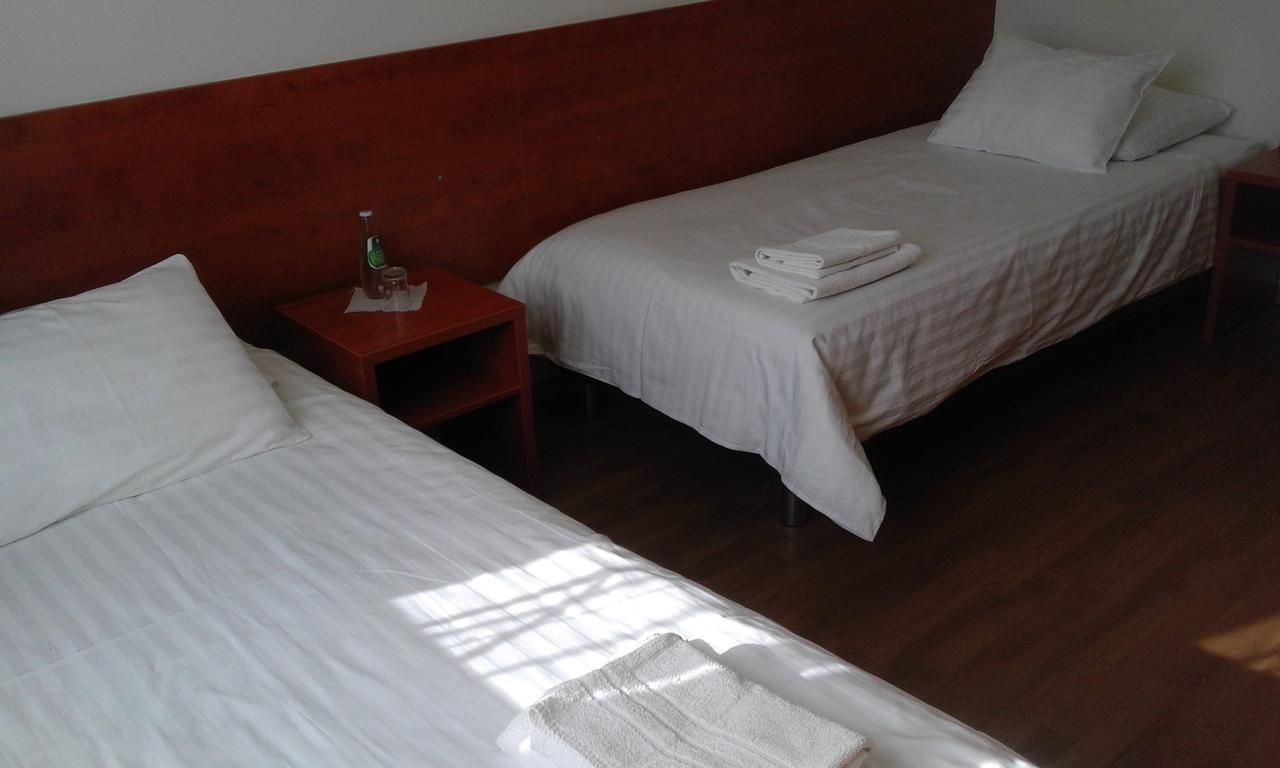 Zacisze Hotel Ulan ภายนอก รูปภาพ